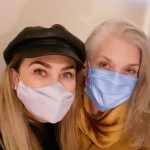 Aracely Arámbula Instagram – Mi mise bella de mi corazón @anaceliaurquidi Felicidades siempre celebró tu vida y me alegra tanto tenerte en la mía 🎂🎊🎁🙏🏻 TE QUIERO MUCHO !!!! Larga vida con toda la Salud !!!! Abrazote y que sigan las rosas de siempre y sigamos creando juntas y gozando como cada  momento #Loveyou Happybirthday !!!! You and dolecita 🎂🎊🎁😘❤️❤️