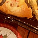 Aracely Arámbula Instagram - Feliz día de reyes mi #arafamilia bella Aqui disfrutando de una rosca súper rica que nos trajo Laurita hermosa la tia de cariño una rosca de tradición 👌🏻😍y ahora ya saben quien será la encargada de los tamales el día 2 🤷‍♀️😅👌🏻😘🎊🔜 #diadereyes 🤴🤴🤴👑♥️