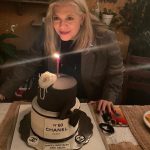 Aracely Arámbula Instagram – Mi mise bella de mi corazón @anaceliaurquidi Felicidades siempre celebró tu vida y me alegra tanto tenerte en la mía 🎂🎊🎁🙏🏻 TE QUIERO MUCHO !!!! Larga vida con toda la Salud !!!! Abrazote y que sigan las rosas de siempre y sigamos creando juntas y gozando como cada  momento #Loveyou Happybirthday !!!! You and dolecita 🎂🎊🎁😘❤️❤️