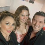 Aracely Arámbula Instagram – Que gran noche ! La pasamos increíble celebrando a las mamacitas ayer y hoy con mi Sis @michellevieth y mi adorado @jorgelozanoh  maravilloso 🏅👏👏👏 tienen que disfrutarlo tanto como nosotras ✨😹👌👏🎊Estado civil  INGOBERNABLE !!!!!