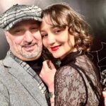 Aram Ananyan Instagram - Настоящая любовь – это непросто. К ней идут очень длительное время. Любви обучаются через всевозможные жизненные ситуации в долгосрочных и близких отношениях. Для настоящей и взрослой любви мы созреваем, отказываясь от эгоизма и предрассудков. Появляются глубокая привязанность и взаимное удовлетворение. Отношения развиваются больше в сторону роста и совершенствования «мы», чем «я». Бывают конечно и трудности. Они случаются у многих людей, скорее всего, даже у всех, но их надо преодолевать вместе. Мораль… я хочу пожелать всем семейным парам и тем, кто только решается на этот шаг, пусть ваши семьи будут как пары лебедей, о которых до сих пор рассказывают прекрасные легенды и конечно же будьте счастливы и любимы ❤️ Театр Имени Пушкина