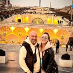 Aram Ananyan Instagram - Моя маленькая, но очень гостеприимная и солнечная Армения 🇦🇲 спасибо огромное за теплый приём 🙏🏽 К сожалению за два коротких дня, мало, что смог показать нашей гостьей @buzova86 Но зато у неё теперь есть повод, вернуться на 5-7 дней и увидеть больше)👌🏼 Армения — это страна чудес… Если спросят меня, где на нашей планете можно встретить больше чудес, я бы назвал, прежде всего, Армению…. Всегда поражаюсь, что в этом небольшом уголке мира можно встретить такие древние памятники архитектуры и таких невероятно добрых и гостеприимных людей 😍 Yerevan, Armenia