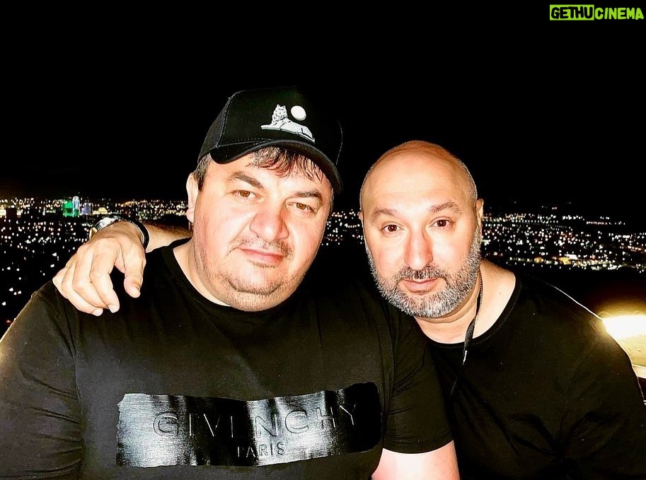 Aram Ananyan Instagram - Винчу денца ас декъала во хьо ваша 🥳🎁Дала вочу хlyмнах ларвойла хьо🙏🏽 Лаьа хьан дахар безамо а, доттагlалло а, дикалло а, дохдина хуьлийла машар а, Барт а, аьтто а, ирс а хуьлда хьян хlусамехь!!! Ас декъал во хьо винчу денца, сан массарел дика ваша, тахан хьан 20 шо ду..... Суна лаьа хьан шадериг уггар диках дерг хуьлийла, хьай дахарехь кхиам хуьлийла, амма коьртнаг - могушалла хуьлийла. Ас кхиъ цкъа декъал во хьо винчу денца Ваша!!! —————————————— С днем рождения брат 🥳 Да хранит тебя Аллах🙏🏽 Желаю, чтобы жизнь твоя была согрета любовью, дружбой, добротой. Мира и покоя твоему дому, удачи и счастья! С днем рождение мой самый лучший брат, сегодня тебе 20 лет... желаю тебе всего самого лучшего, достижимости в жизни, счастья, любви, но самое главное здоровье и еще раз с днём рождения брат!!! 🎁 Грозный, Чеченская Республика