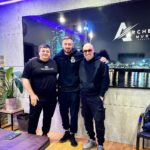 Aram Ananyan Instagram - Санечка, всегда рады тебе 🙌🏽 Обсудили перспективы сотрудничества по NFT проектам и личной коллекции @aleksandrlipovoy 🥊 Креатив оставлю на потом, подробнее расскажу и покажу. Archer Music