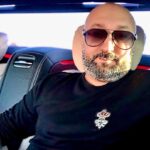 Aram Ananyan Instagram - Вся моя жизнь - это сплошные дороги!!! Дорога.... Жизнь.... Как похожи эти два понятия. Дорога жизни. Жизненный путь. У каждого своя дорога. Главное не мешать друг другу. И знаете, что я заметил..., чем труднее дорога и сам путь, тем красивее и прекраснее место назначения🙌🏽