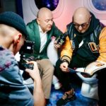 Aram Ananyan Instagram - На чём я сижу?))) @mrdemidoff ты задал мне такой хороший вопрос, что я не захотел портить его своим ответом😎 Просто @mironov.tut поздравлю с днём рождения 🥳 и оставлю это тут) Happy birthday brother 🎂 Москва Сити Пресненская набережная д 2