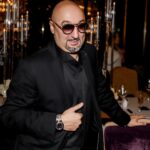 Aram Ananyan Instagram - Не всегда нужно искать в жизни смысл. Иногда попробуйте найти в ней просто удовольствие!!! Жизнь прекрасна…. Да-да, пусть порой она обманчива, жестока, но всё-таки она прекрасна…