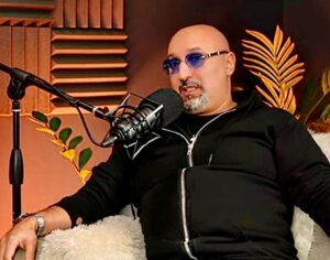 Aram Ananyan Instagram - Знаете в чём наша сила и ценность? 

Она равна тому количеству людей, которым мы необходимы и которым нужна наша помощь и забота 🫶🏼

Просто помните это всегда!!!