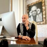 Aram Ananyan Instagram - Даже если ваше объяснение настолько ясно, что исключает всякое ложное толкование, всё равно найдётся человек, который поймёт вас неправильно. Законы Мёрфи. Look by @if.changes Archer Music