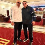 Aram Ananyan Instagram - Счастье в простом …. Не живите во вчера и завтра Бог Вам дал, создавайте семьи, берегите их и стройте дом, остальное всё потом, ведь Счастье в простом!!! 5 навыков, которыми должен овладеть каждый мужчина, чтобы стать сильным: • Эмоциональный контроль • Дисциплина • Терпение • Любить и уважать свою семью • Хладнокровие в стрессовых ситуациях Из нашей с братом, жизненной практики @umar_archer 💪🏽