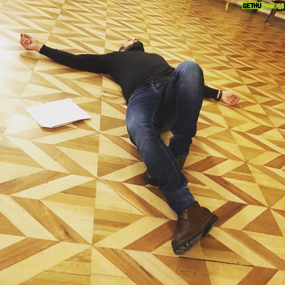 Ararat Keshchyan Instagram - Со словами «Боже мой» падают в обморок в Екатерининском дворце. А с «Твою мать»-после Тик Ток @gaydulyan. Меня спасает геолокация. Пушкин, Царское село