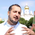 Ararat Keshchyan Instagram - Всем, кто имеет аллергию на слухи, игнорирует сплетни и раздражителен к «а вот мне кто-то сказал», к просмотру рекомендуется. Завтра в то же время. 👌🏼🤟🏼😎 @nefact_tv #нефакт #нефакттв