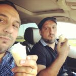 Ararat Keshchyan Instagram - И почему нас мама зайчиками не называет?! 🤷🏻‍♂️