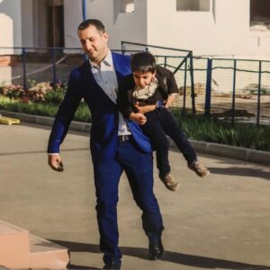 Ararat Keshchyan Instagram - За час до этого:
-Гриха, иди сюда, уже начинаем. -Секунду, дядь Арарат.