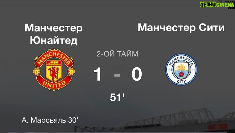 Ararat Keshchyan Instagram - С 8-м марта, девочки.