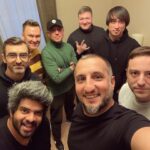 Ararat Keshchyan Instagram - Очки, седина и корвалол. ✊🏼🤟🏼😎 Рижский вокзал