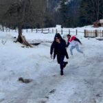 Ararat Keshchyan Instagram - Постепенно взрослея, не забывайте целенаправленно возвращаться в детство. 🤟🏼✌🏼✊🏼 Lake Ritsa