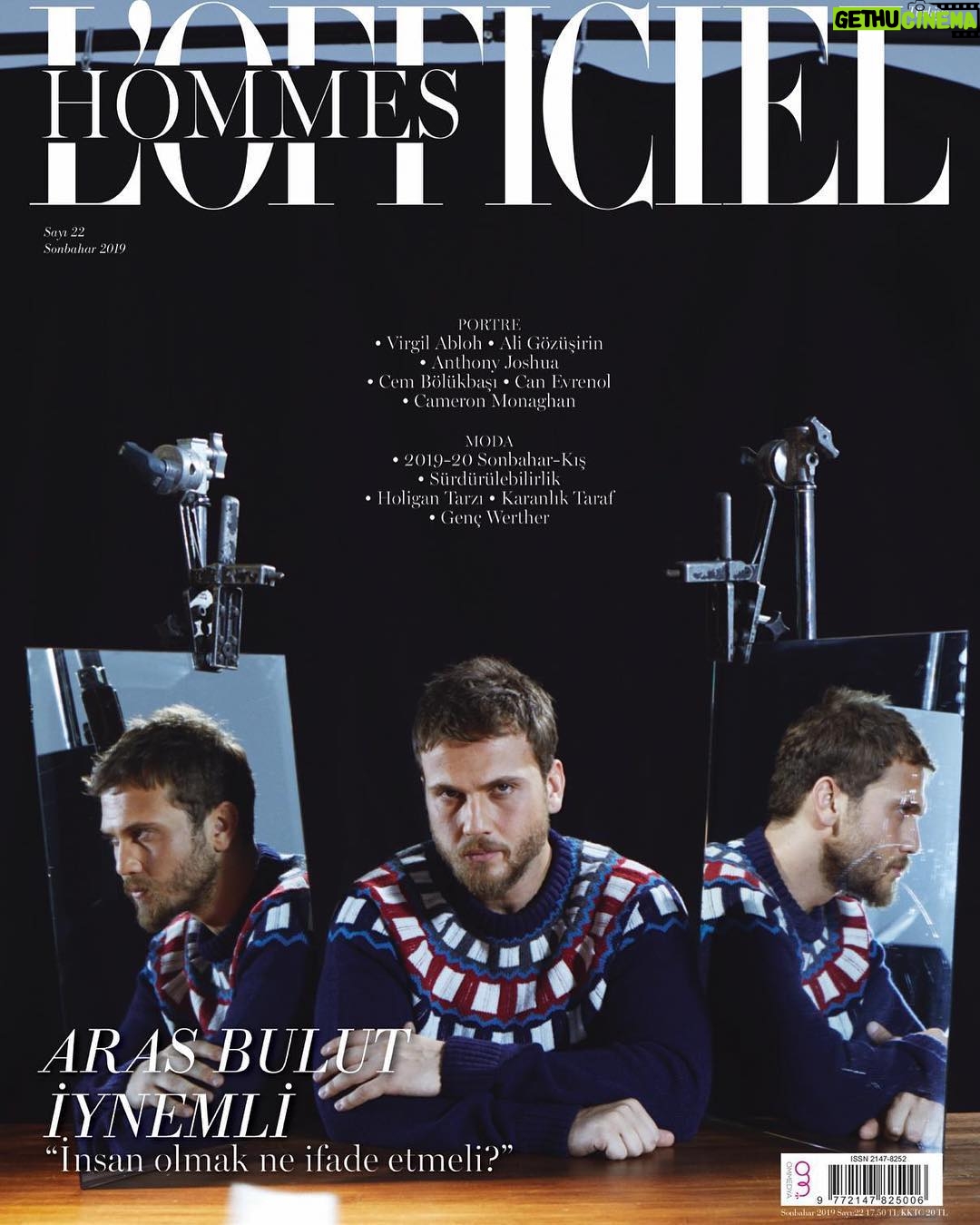 Aras Bulut İynemli Instagram - @lofficielhommesturkiye sonbahar sayisi cikti 🙏🏻 Cok guzel bir çekimdi 😊 Herkese çok teşekkür ederim Fotograf : @emreunalstudio 😘 Moda Editoru : @tugbaansen 🙏🏻 Röportaj : @baglankeskin Saç Makyaj : @ondertiryaki 👊🏻
