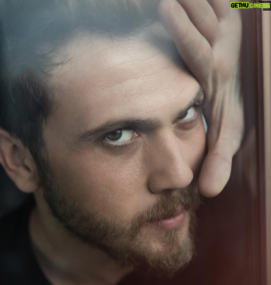 Aras Bulut İynemli Instagram - Bugün @hakangence ile röportajimizdan 😘🙏🏻 📸: @emreyunusoglu_ 👊🏻