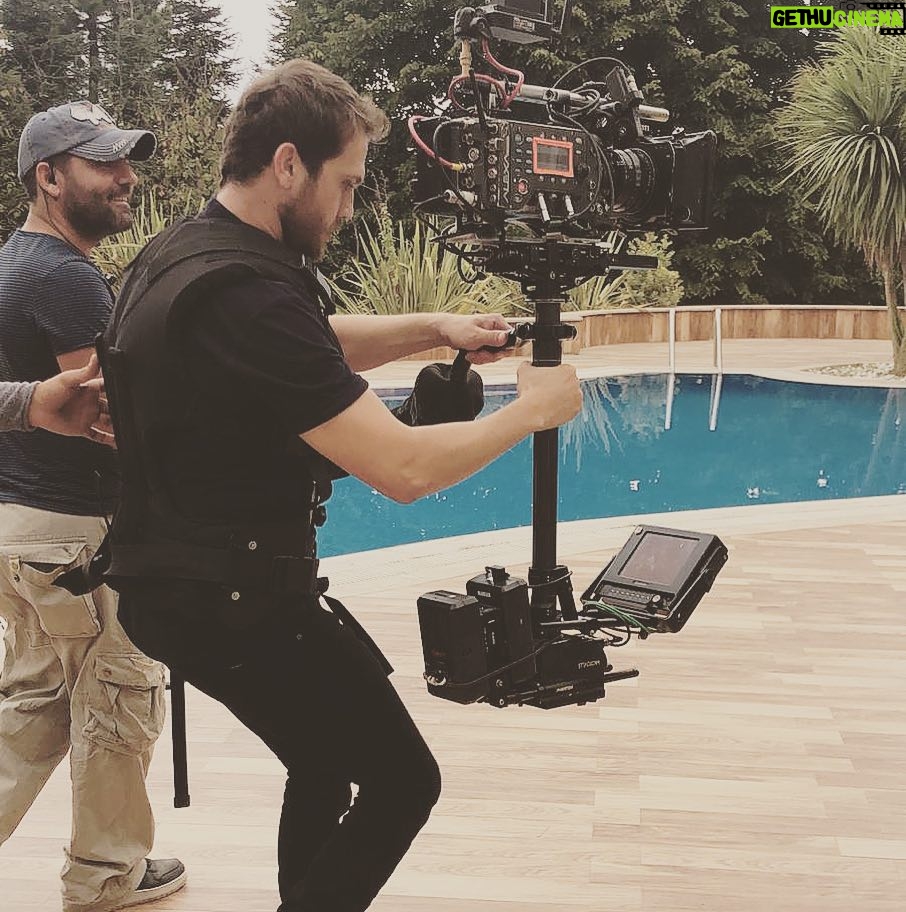 Aras Bulut İynemli Instagram - Say... 3-2-1 🎬🎬😁