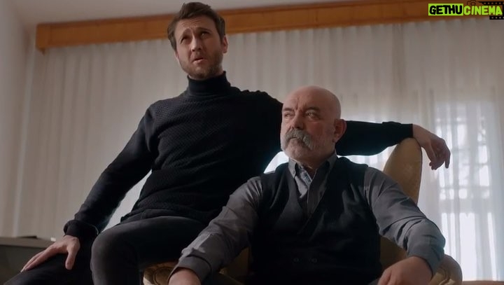 Aras Bulut İynemli Instagram - #çukur #winteriscoming 😁👊🏻