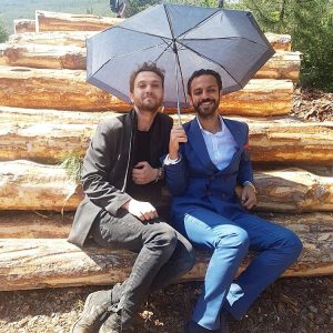 Aras Bulut İynemli Instagram - 😂🙏🏻😘🙏🏻😊