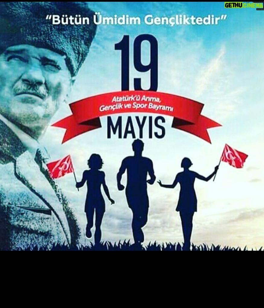Aras Bulut İynemli Instagram - #19Mayis Atatürk'ü Anma, Gençlik ve Spor Bayramımız kutlu olsun 🇹🇷🇹🇷🇹🇷🙏🏻🙏🏻🙏🏻