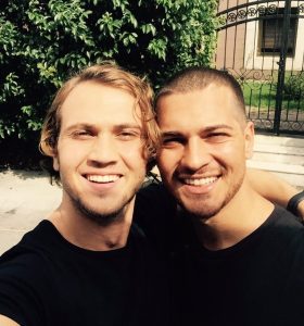 Aras Bulut İynemli Instagram - Bugün yeni bölümümüzle @showtv 'de #içerde yiz😉 #içerde #ayyapim @ayyapim @icerdetvdizi #showtv