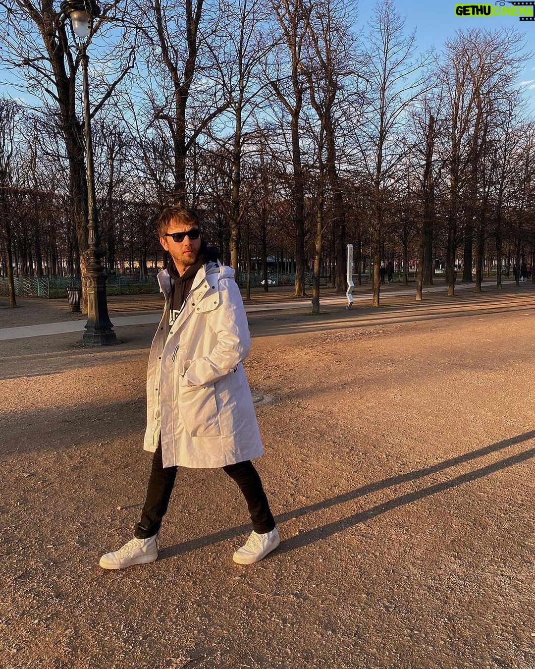 Aras Bulut İynemli Instagram - 2020’ nin ilk günü ☀️🙏🏻/ The first day of 2020 ☀️🙏🏻 #mutluyıllar