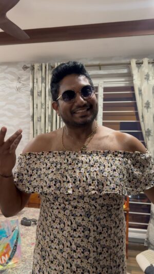 Archana Chandhoke Instagram - ivaru dhaan maaplai, ana poturka dress endhu 😭😭😭