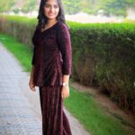 Archana Ravichandran Instagram - Because sometimes, you just have to let your alter-ego take the spotlight ✌🏻 PC : @evidencemaker Mua : @profile_makeover Hair : @mani_stylist_ Outfit : @labelmehul Styling : @beingstyl Chetpet Eco Park