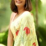 Archana Ravichandran Instagram - Late for this trend😝 Sorry not sorry Pc : @camerasenthil Outfit : @urban_closet_ethnic Mua : @makeup_by_kez Hairdo : @marysbridalstudio Shoot organised @rrajeshananda