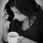 Archana Ravichandran Instagram - Morning vibes: Hearts, coffee, and cravings all in bed ☕❤🍟 #LazySunday Mua : @jiyamakeupartistry PC : @dhanush__photography Hair : @keerthana_makeup_and_hair Location : @ambicaempirechennai Ambika Empire Chennai