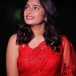 Archana Ravichandran Instagram - Makeup @jiyamakeupartistry Hairdo @mani_stylist_ Camera @dhanush__photography Blouse @sabiyaa_couture Saree @aarahboutique_ Jewel @jiya_studios