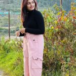 Archana Ravichandran Instagram - Breathing in mountain air ⛰️ #sublimeescape #kodaikanal #princessofhills Kodaikkanal
