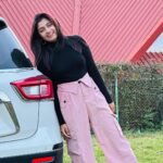 Archana Ravichandran Instagram - Breathing in mountain air ⛰️ #sublimeescape #kodaikanal #princessofhills Kodaikkanal