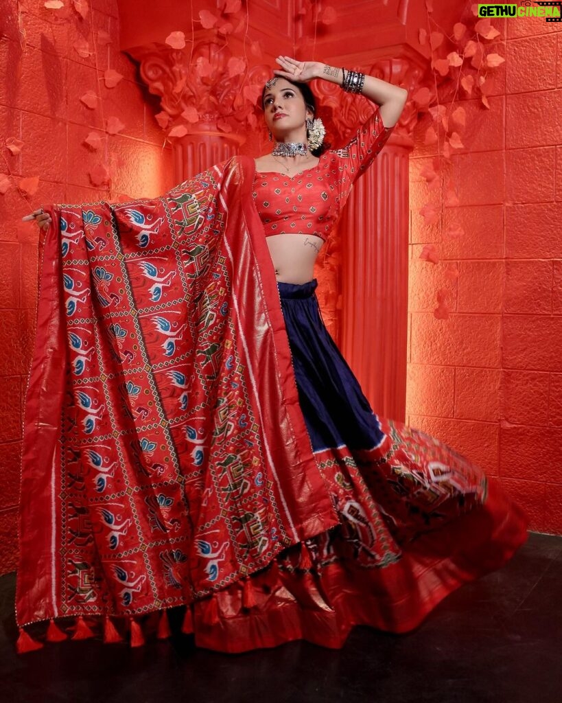 Archana Singh Rajput Instagram - Clicked by: @yash_bhatwal_photography Makeup and hair: @makeupdiariesbypriyanka #style #love #passion #cute #girl #fashioninsta #beauty #blogger #instapic #instadaily #instagood #instalike #archanasinghrajput #instagram#music #gratitude #actress #model #mumbai #india @rajput_archanasingh Mumbai, Maharashtra