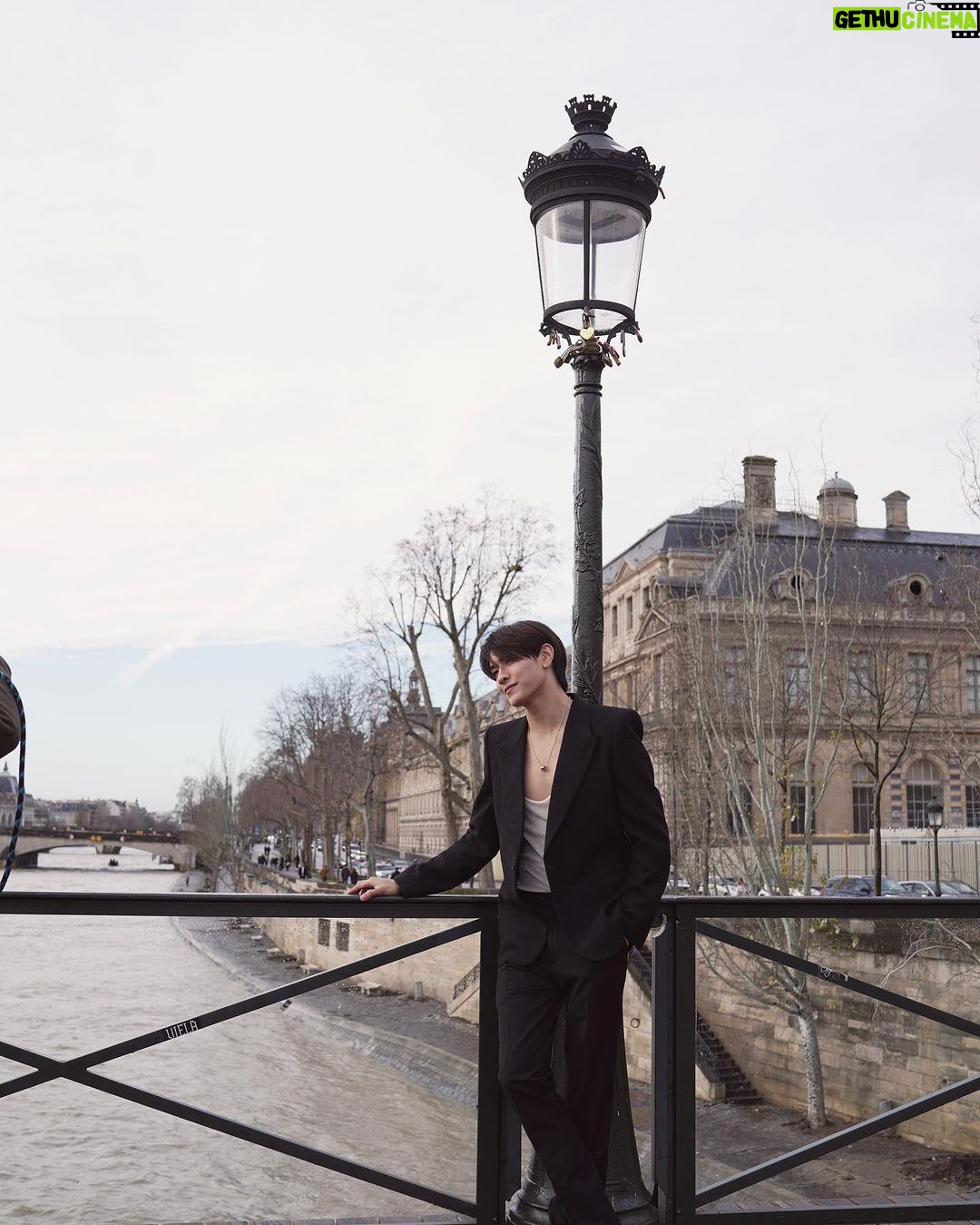 Archen Aydin Instagram - 🖤 Paris,France
