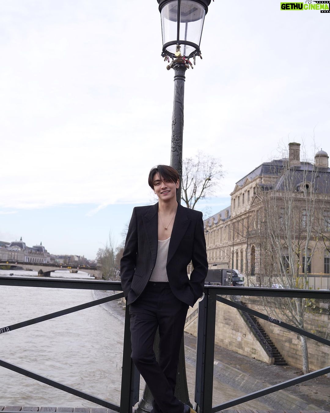 Archen Aydin Instagram - 🖤 Paris,France