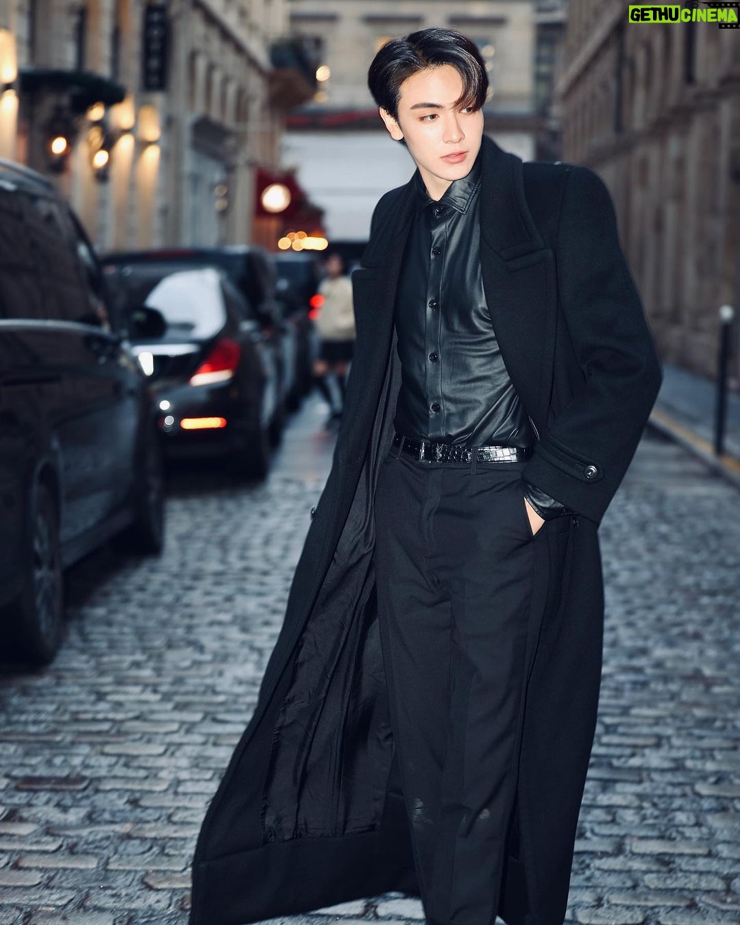 Archen Aydin Instagram - About last night ☔️🥶 Paris,France