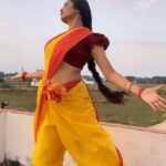 Archita Sahu Instagram – A typical bollywood fan be like !!!

#dancechallenge #dance #dancer #actress #madhuridixit #madhuri
