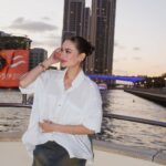 Arci Muñoz Instagram - ➡️ love how the #dubai sky changes as ya swipe.☺️🌏 💜🖤💙🩵🩶🤍 Dubai, United Arab Emirates