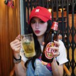 Arci Muñoz Instagram - Ze best #foodtrip 🇹🇭🤪🐷 whut’s yer favorite #cuisine ? #travel #foodie #arcismundo #thaifood 📍jodds fair 📍pad thai fai ta lu 📍cave pattaya Bangkok, Thailand