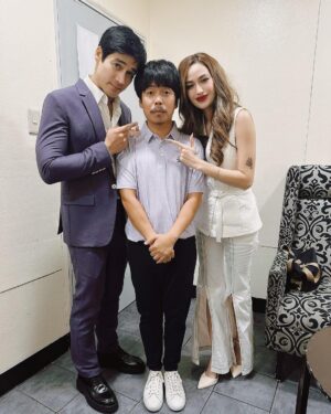 Arci Muñoz Instagram - 👨‍👩‍👦👨‍👩‍👦Gimme a title. 👨‍👩‍👦👨‍👩‍👦