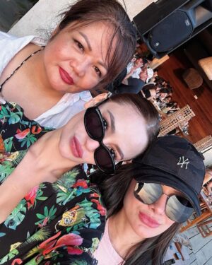 Arci Muñoz Instagram - Elyu. 🤍🏖️☀️