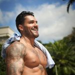 Arcrebiano Araújo Instagram - Qual a sua palavra para esta sexta-feira? ⚠️