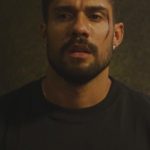 Arcrebiano Araújo Instagram - // A Netflix me levou para atuar por um dia no próximo lançamento deles: “Agente Oculto” que estará disponível dia 22 de julho. E tropa, vale muito a pena assistir, o filme tá demais! 🥷👊🏼🎬