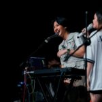 Ari Irham Instagram - Keliatan happy nya manggung lagi! Bandung i love you! ❤️ Ditunggu kota-kota berikutnya! • • • Thank you @topcoffeeid @prambors @universitas.widyatama
