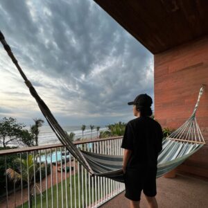Ari Irham Instagram - 