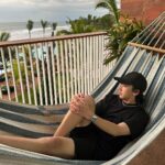Ari Irham Instagram -
